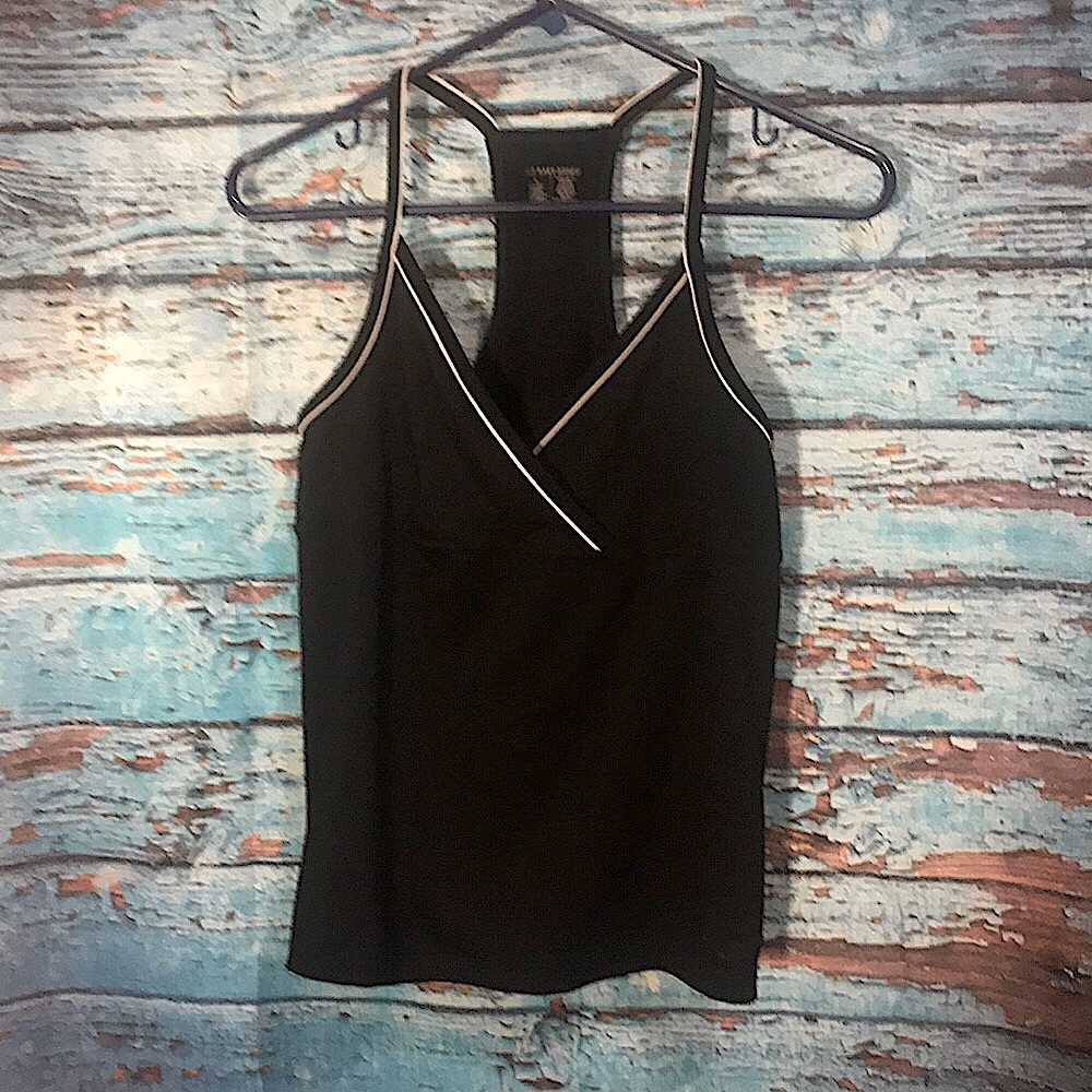⚜️OLD NAVY’ BRAND RACERBACK ACTIVEWEAR TOP⚜️